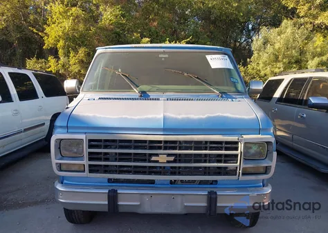 1995 Chevrolet G30 G30 z USA, uszkodzony, nr VIN 1GAFG35K9SF168309